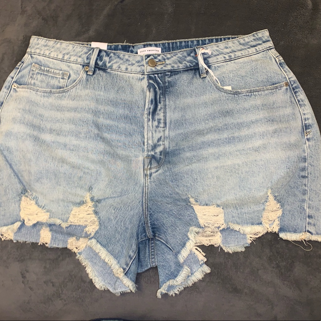 Bombshell Shorts
